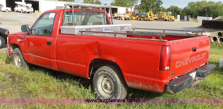 image for item K1979 1994 Chevrolet 1500 pickup truck