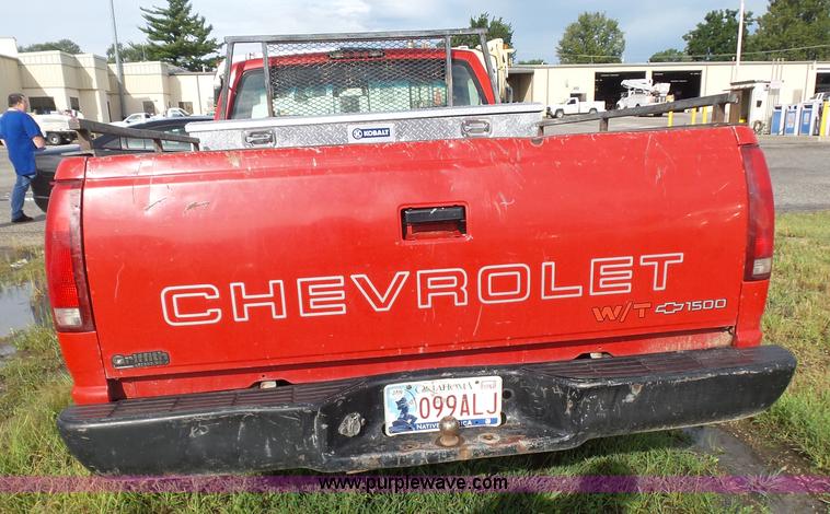 image for item K1979 1994 Chevrolet 1500 pickup truck