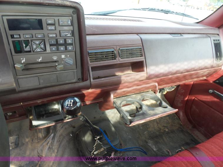 image for item K1979 1994 Chevrolet 1500 pickup truck