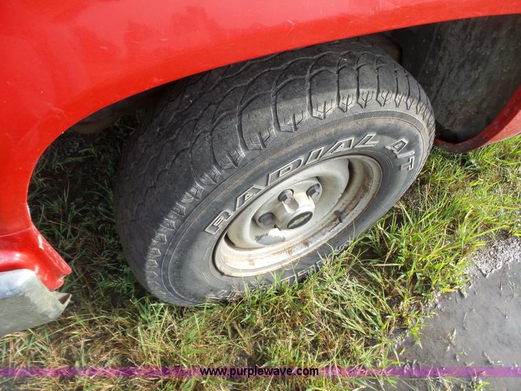 image for item K1979 1994 Chevrolet 1500 pickup truck