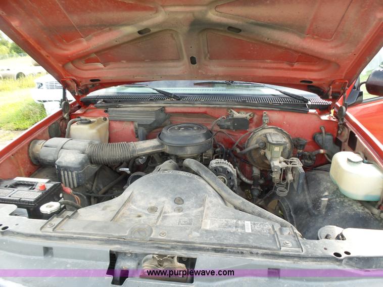 image for item K1979 1994 Chevrolet 1500 pickup truck