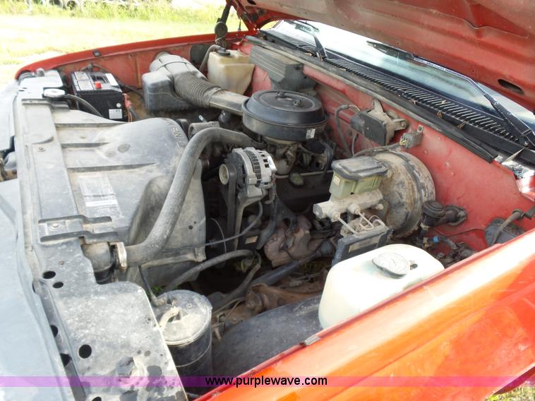 image for item K1979 1994 Chevrolet 1500 pickup truck