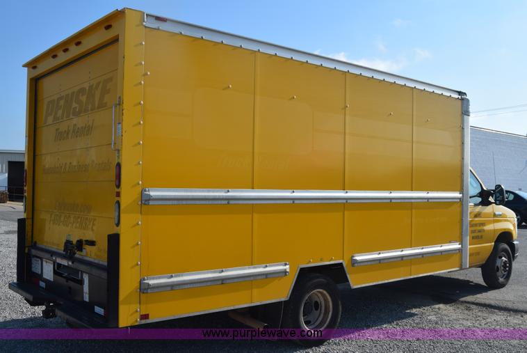 image for item K2838 2012 Ford E350 Super Duty box truck