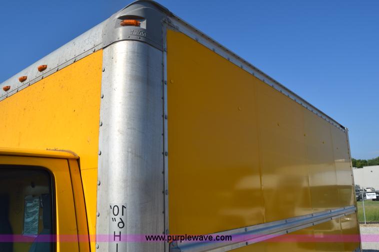 image for item K2838 2012 Ford E350 Super Duty box truck