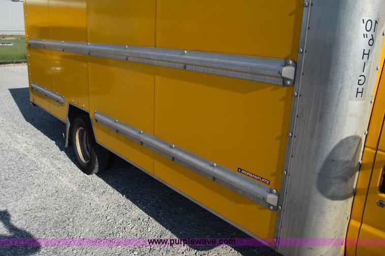 image for item K2838 2012 Ford E350 Super Duty box truck