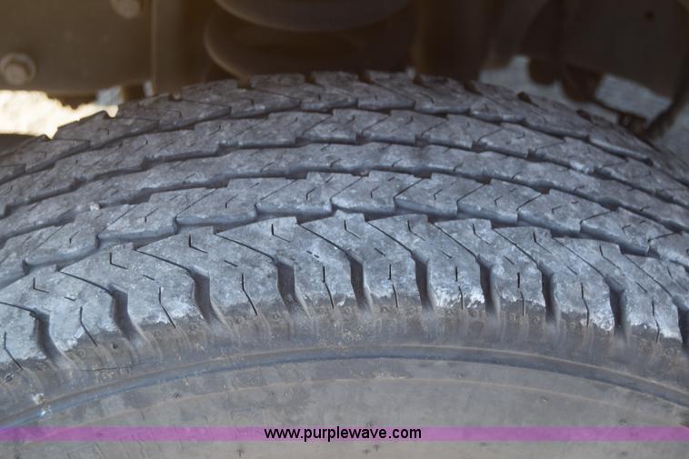 image for item K2838 2012 Ford E350 Super Duty box truck