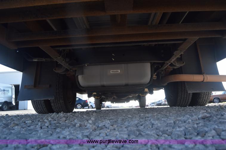 image for item K2838 2012 Ford E350 Super Duty box truck