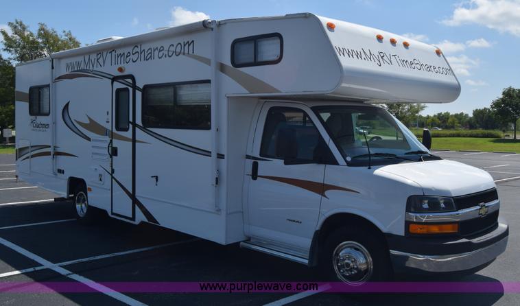 image for item K2841 2014 Chevrolet Express G4500 Coachman Freelander RV