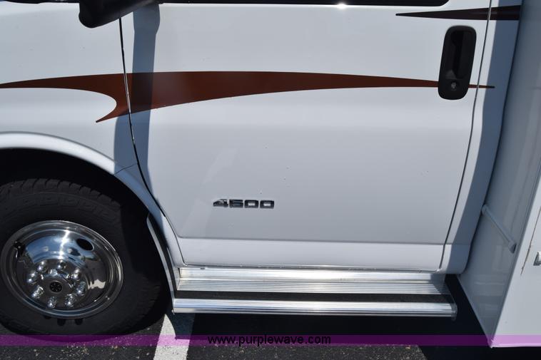 image for item K2841 2014 Chevrolet Express G4500 Coachman Freelander RV