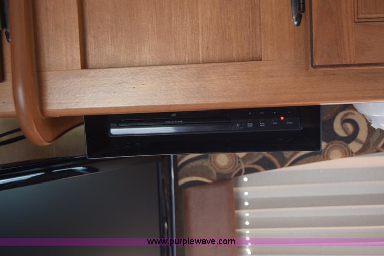 image for item K2841 2014 Chevrolet Express G4500 Coachman Freelander RV