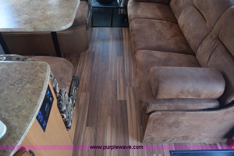 image for item K2841 2014 Chevrolet Express G4500 Coachman Freelander RV