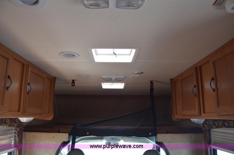 image for item K2841 2014 Chevrolet Express G4500 Coachman Freelander RV