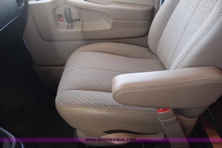 image for item K2841 2014 Chevrolet Express G4500 Coachman Freelander RV