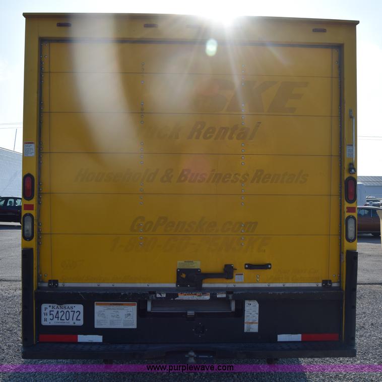 image for item K2842 2012 Ford E350 Super Duty box truck