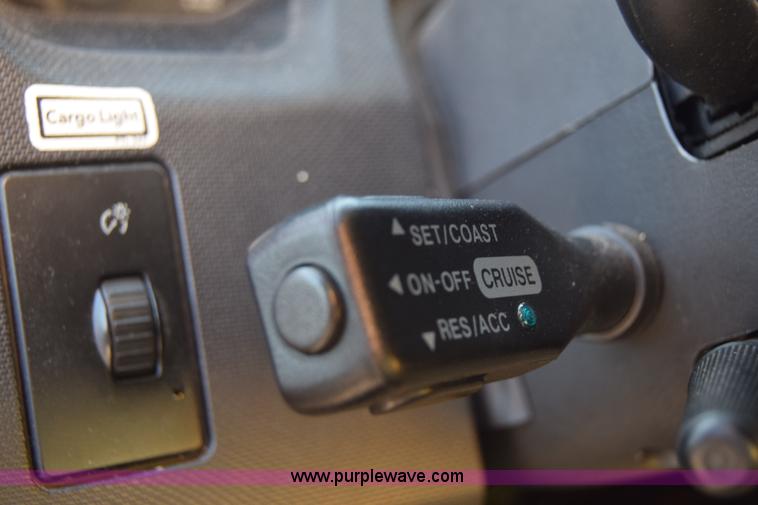 image for item K2842 2012 Ford E350 Super Duty box truck