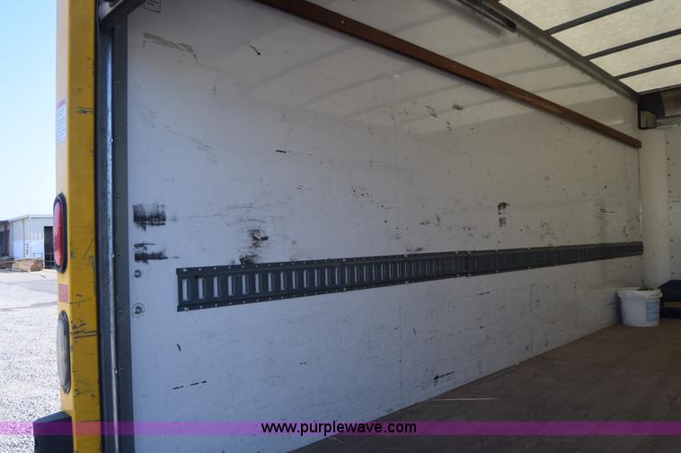 image for item K2842 2012 Ford E350 Super Duty box truck