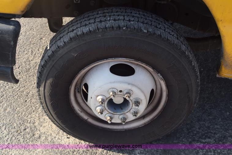 image for item K2842 2012 Ford E350 Super Duty box truck