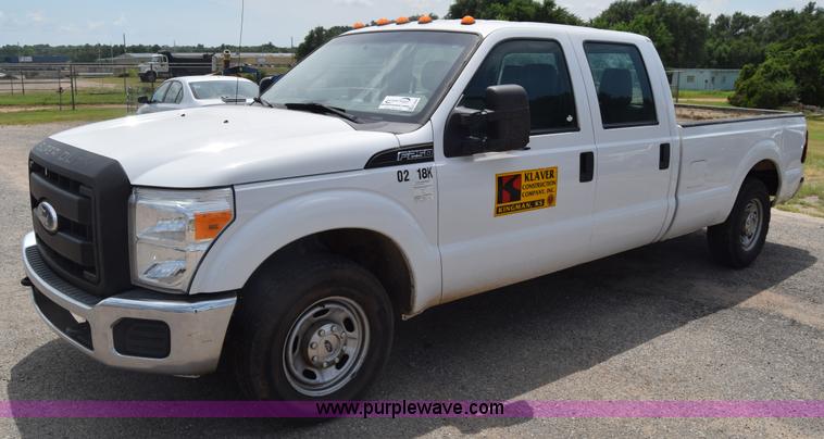 image for item K2928 2011 Ford F250 Super Duty Crew Cab pickup truck