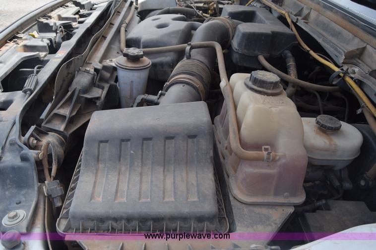 image for item K2928 2011 Ford F250 Super Duty Crew Cab pickup truck