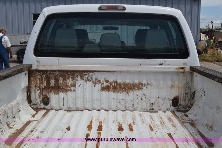 image for item K2928 2011 Ford F250 Super Duty Crew Cab pickup truck