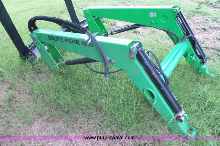 image for item K3109 Deutz Fahr 1950 loader