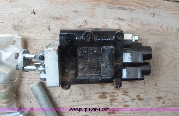 image for item K3109 Deutz Fahr 1950 loader