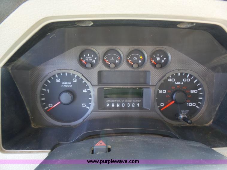 image for item K3152 2008 Ford F250 Super Duty Crew Cab pickup truck