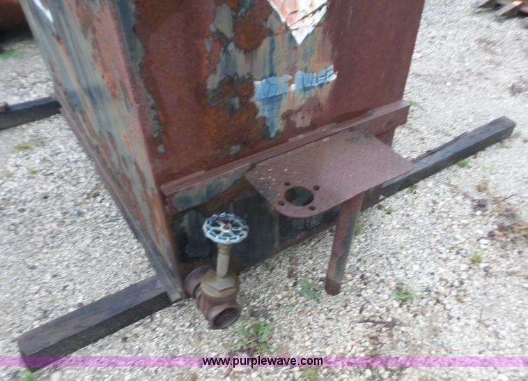 image for item K3568 Fuel tank