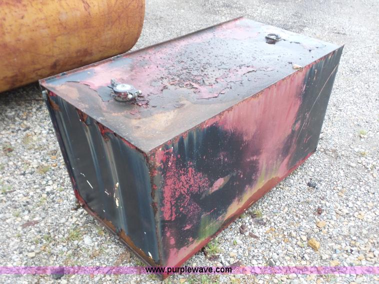 image for item K3571 Fuel tank