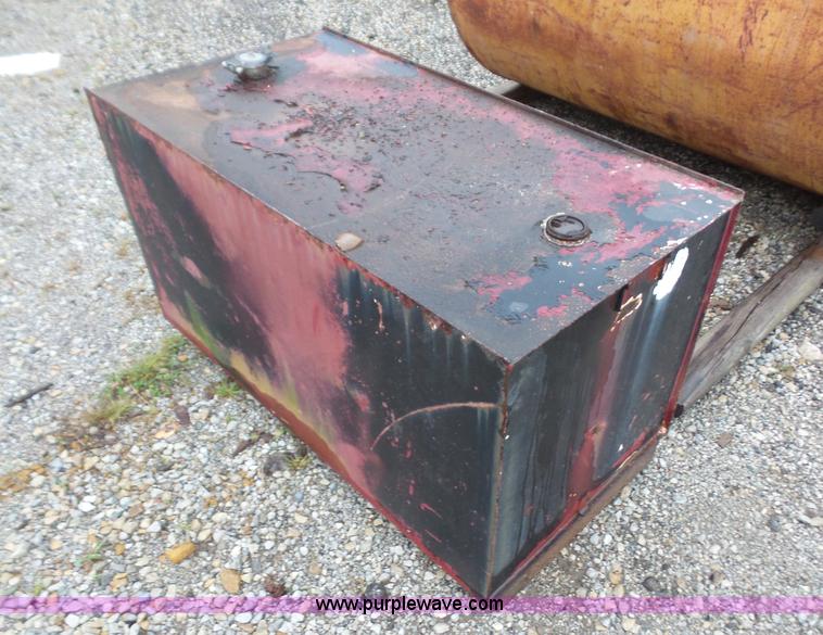 image for item K3571 Fuel tank
