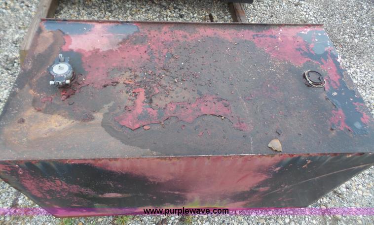 image for item K3571 Fuel tank