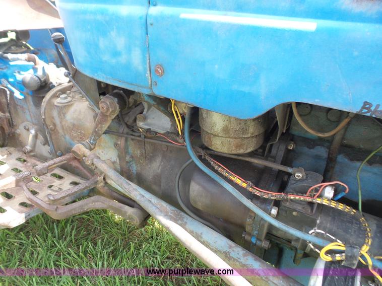 image for item K3591 1960 Fordson Dextra tractor
