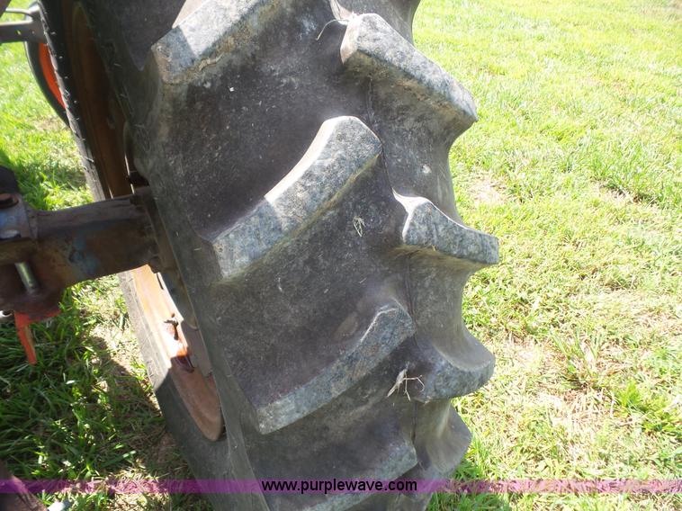 image for item K3591 1960 Fordson Dextra tractor