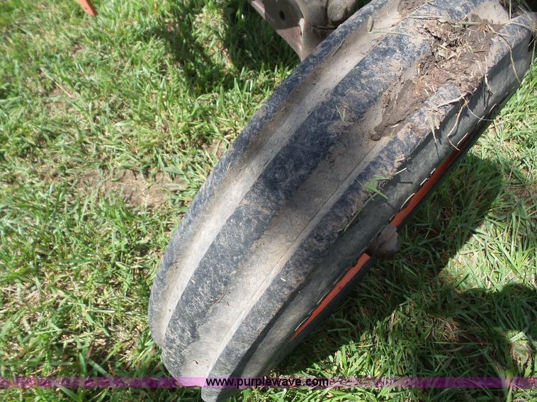 image for item K3591 1960 Fordson Dextra tractor