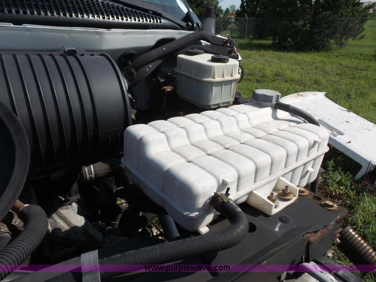 image for item K3597 2007 Chevrolet 5500 wrecker truck