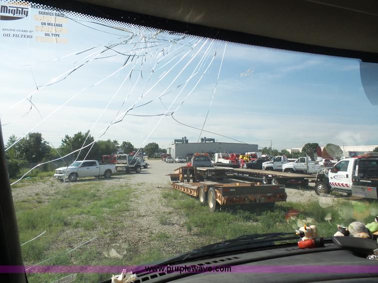 image for item K3597 2007 Chevrolet 5500 wrecker truck