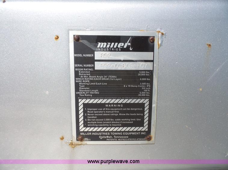 image for item K3597 2007 Chevrolet 5500 wrecker truck