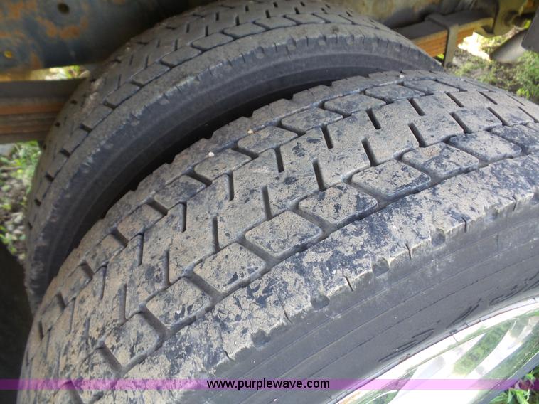 image for item K3597 2007 Chevrolet 5500 wrecker truck