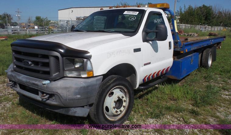 image for item K3598 2004 Ford F550 rollback truck