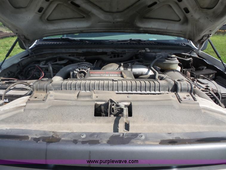 image for item K3598 2004 Ford F550 rollback truck