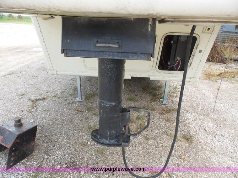 image for item K3612 1994 Fleetwood Westport camper