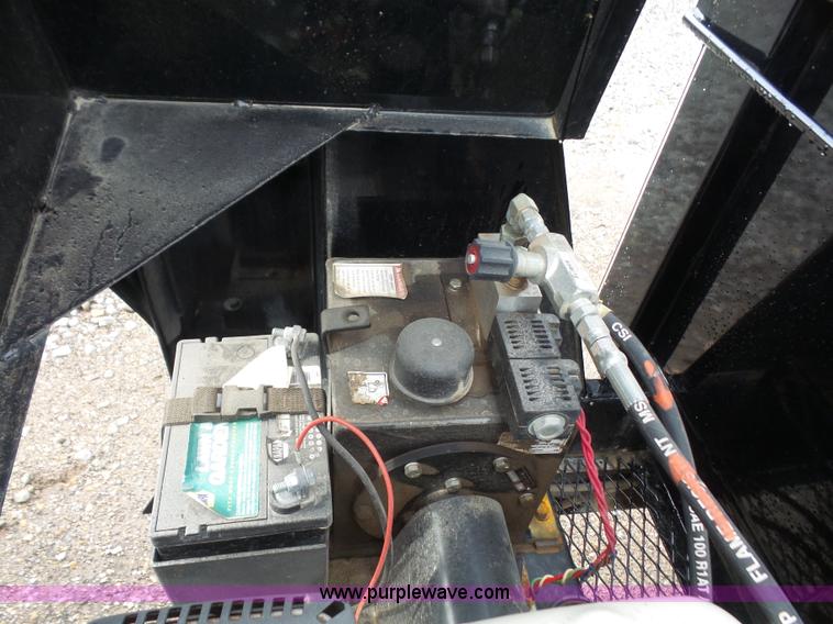 image for item K3618 2015 Titan dump trailer