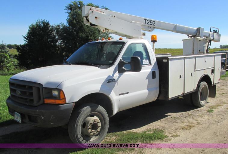 image for item K4204 1999 Ford F450 Super Duty bucket truck