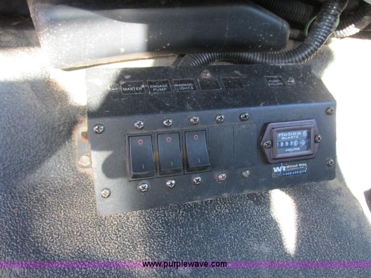 image for item K4204 1999 Ford F450 Super Duty bucket truck