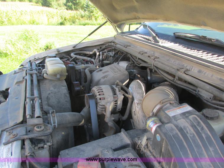 image for item K4204 1999 Ford F450 Super Duty bucket truck