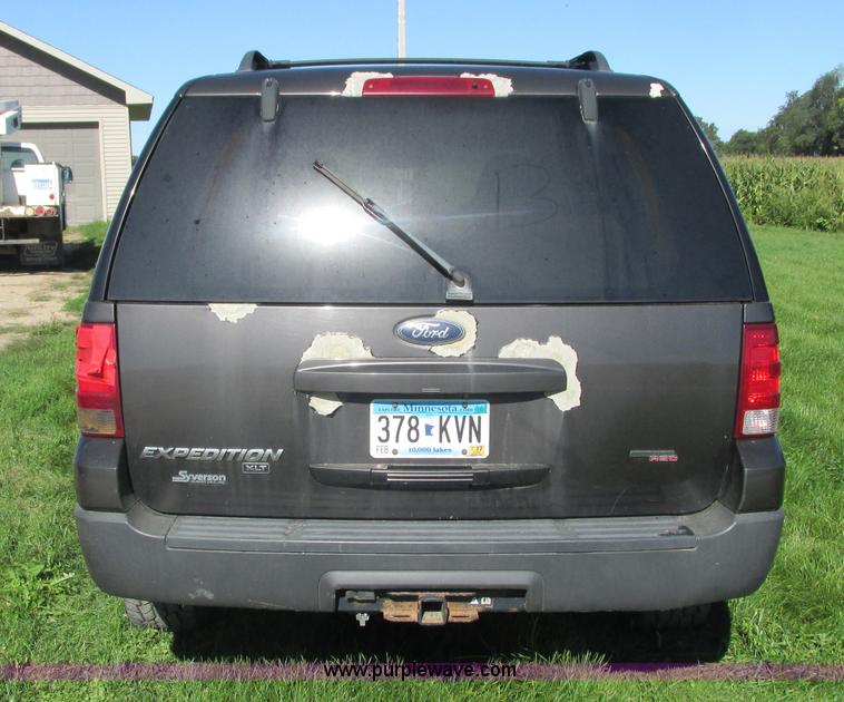 image for item K4205 2006 Ford Expedition SUV