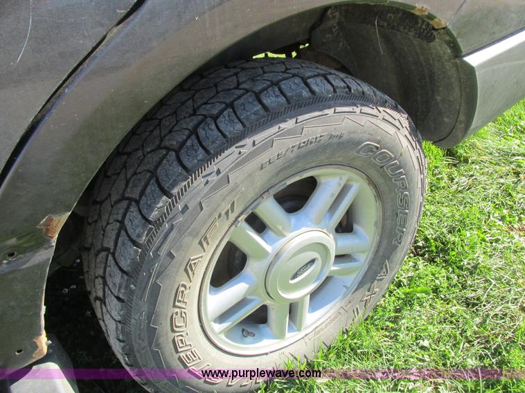 image for item K4205 2006 Ford Expedition SUV