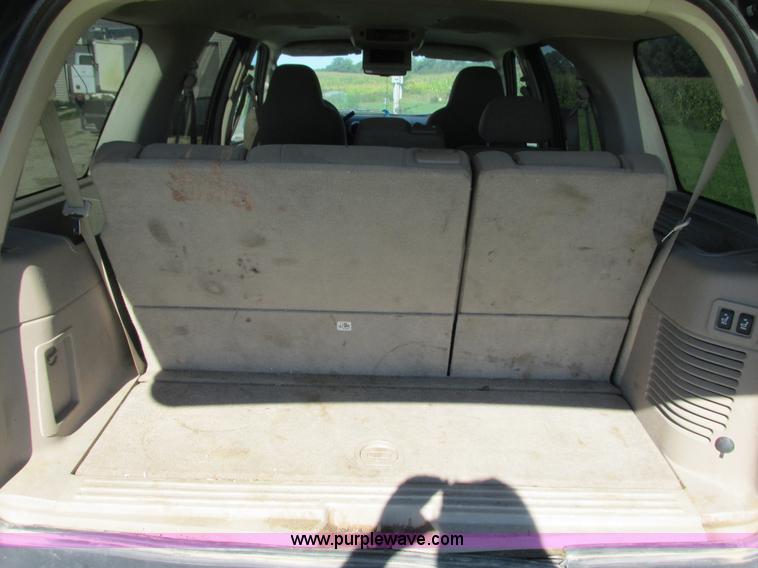 image for item K4205 2006 Ford Expedition SUV