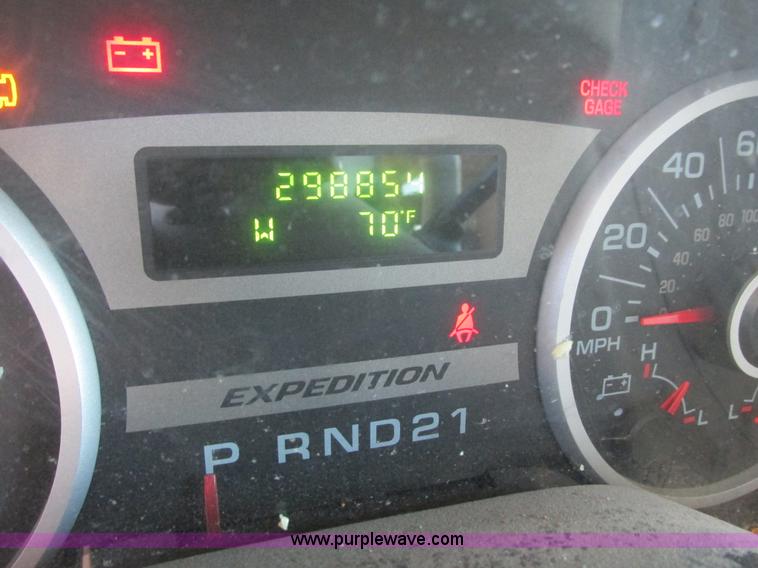 image for item K4205 2006 Ford Expedition SUV