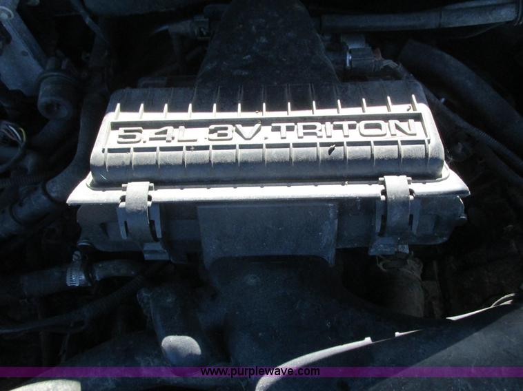 image for item K4205 2006 Ford Expedition SUV